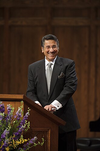 Portrait of Michael Youssef